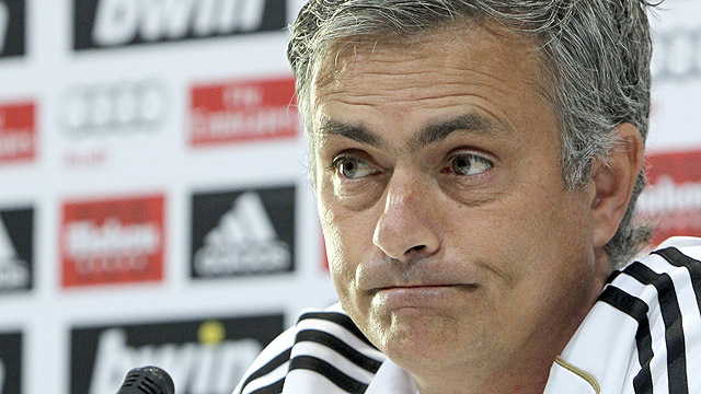 Mou cambia el tono