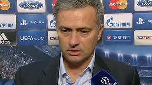 Ver vídeo 'Mourinho: "Vosotros tenéis que decir lo que ha pasado"'