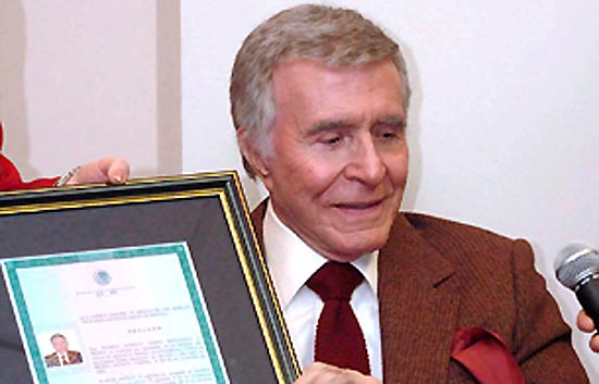Muere el actor mexicano Ricardo Montalb&aacute;n a los 88 a&ntilde;os