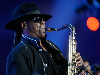 Ver v&iacute;deo  'Muere Clarence Clemons, el saxofonista de Bruce Springsteen'