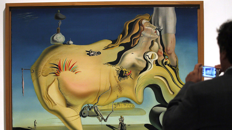 La muestra dedicada a Dal&iacute; bate r&eacute;cords en el Reina Sof&iacute;a