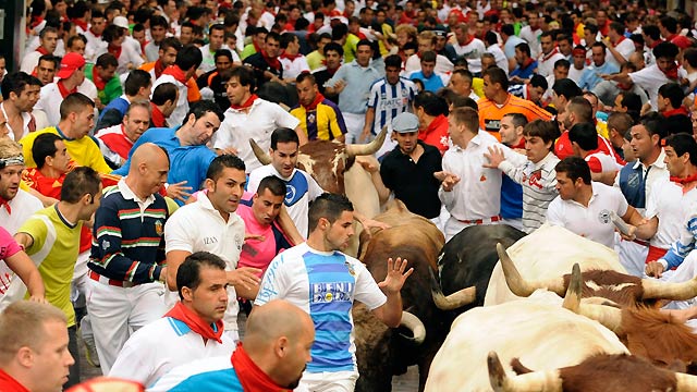 Multitudinarias carreras en Estafeta