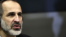 Ir al Video&nbsp;El mundo en 24 horas: entrevista al l&iacute;der opositor sirio, Moaz al Jatib