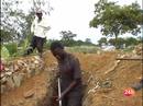 Ir al Video&nbsp;Mundo 24H - En Zimbabue, el c&oacute;lera deja ya tres mil muertos y sigue sin estar controlado