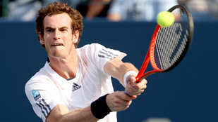 Murray vence a Berdych y espera rival tras el tornado