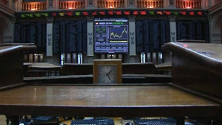La presi&oacute;n sobre la deuda de Espa&ntilde;a sigue en m&aacute;ximos