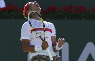 Ver v&iacute;deo  'Nadal aguant&oacute; el bombardeo de Isner'