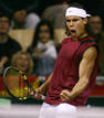 Rafa Nadal celebra un punto en el partido de Copa Davis de 2004 que le enfrent&oacute; a Andy Roddick.