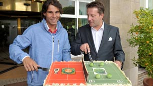 Ver v&iacute;deo  'Nadal ya celebra su Roland Garros desde Alemania'