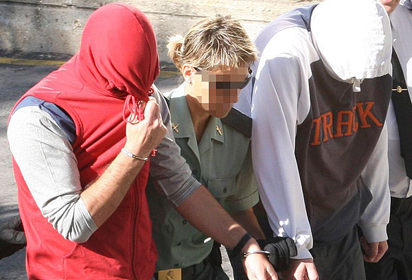 'Nanysex', agredido por  uno de los padres de los beb&eacute;s de los que abus&oacute;
