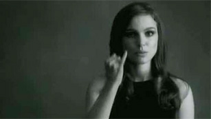 Ver v&iacute;deo  'Natalie Portman interpreta lo nuevo de Paul McCartney en lengua de signos'
