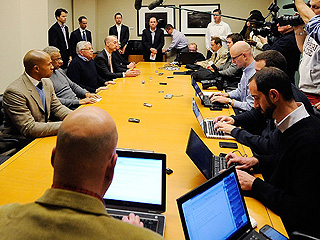 Ver v&iacute;deo  'NBA y jugadores pactan poner fin al 'lock-out''