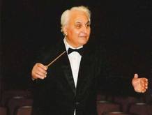 Nicolae Iliescu. director de orquesta