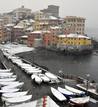 LA NIEVE CUBRE DE BLANCO EL BARRIO DE PESCADORES DE BOCADASSE, EN G&Eacute;NOVA
