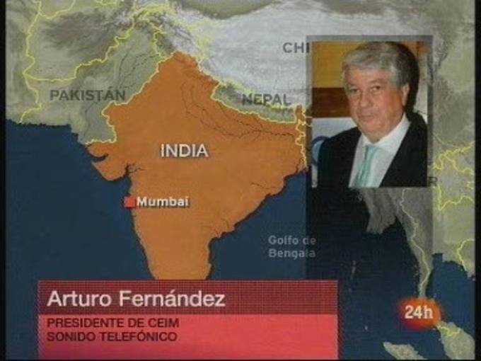 Ver v&iacute;deo  'Noche 24 - Arturo Fern&aacute;ndez, desde el malec&oacute;n'