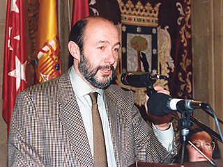 Ver v&iacute;deo  'Nombramiento de Rubalcaba como ministro de Educaci&oacute;n'