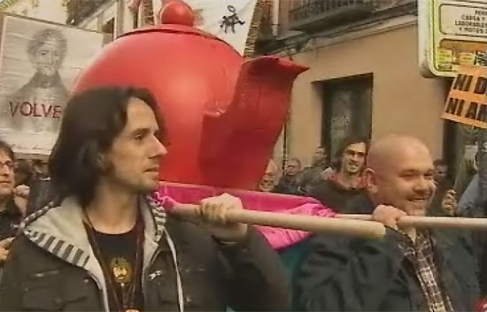 "&iquest;Por qu&eacute; se habl&oacute; de C&aacute;ritas en una noticia sobre la manifestaci&oacute;n atea?"