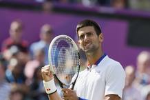 Novak Djokovic celebra un punto en su partido contra el franc&eacute;s Tsonga