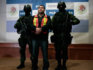 Ver v&iacute;deo  'Nuevo golpe al narcotr&aacute;fico en M&eacute;xico con la detenci&oacute;n de un cabecilla del cartel de Sinaloa'