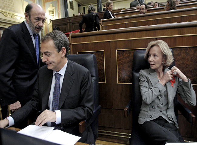 Rodr&iacute;guez Zapatero ha anunciado en el Congreso un nuevo paquete de medidas