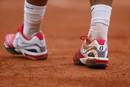 El n&uacute;mero seis, por los seis t&iacute;tulos, luce en las zapatillas de Nadal en Roland Garros