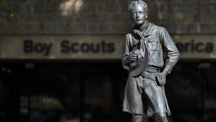 Ver vídeo  'Obama anima a los Boy Scouts a permitir homosexuales en sus filas'