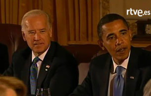 Ver v&iacute;deo  'Obama y Bush preparan la transici&oacute;n'