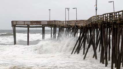 Obama pide que se tomen en serio las advertencias contra el hurac�n Irene