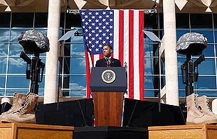 Ver v&iacute;deo  'Obama rinde homenaje a las v&iacute;ctimas de la matanza de Texas'