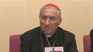 Ver vídeo  'Los obispos españoles, apenados con la renuncia del papa Benedicto XVI'