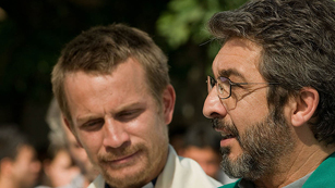 Ver v&iacute;deo  'Os ofrecemos en primicia el tr&aacute;iler de 'Elefante blanco', una pel&iacute;cula de Pablo Trapero protagonizada por Ricardo Dar&iacute;n'