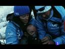 Ir al Video&nbsp;Oiarzabal sufre un colapso en plena bajada del Lhotse