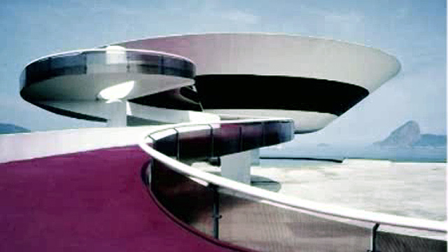 UNED - Clásicos UNED. Óscar Niemeyer. De curvas está hecho todo el universo - 21/12/12
