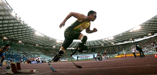 Oscar Pistorius obtuvo la segunda plaza en la prueba de 400 metros en una cita de la Golden League en Roma en julio de 2007. Oscar Pistorius obtuvo la segunda plaza en la prueba de 400 metros en una cita de la Golden League en Roma en julio de 2007.