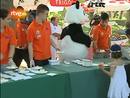 Ir al Video&nbsp;Los ositos panda de Madrid cumplen su primer a&ntilde;o