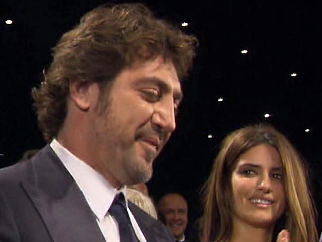 La ovaci&oacute;n a 'Biutiful' en su proyecci&oacute;n oficial en Cannes