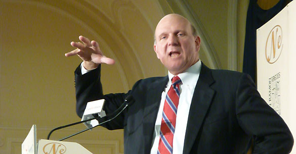 Steve Ballmer, CEO de Microsoft, durante la charla que ha ofrecido en Madrid en el Foro de Nueva Econom&iacute;a