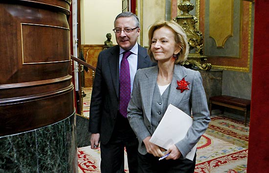 El Gobierno ofrece un &iacute;ndice de temas para el pacto anticrisis