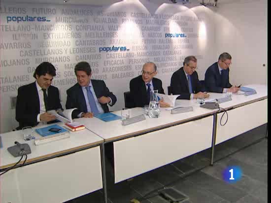 Aguirre acepta un pacto, pero si el PP lleva Econom&iacute;a y Trabajo