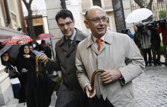 Primera reuni&oacute;n para intentar consensuar un pacto econ&oacute;mico contra la ccrisis