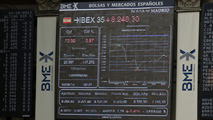 Ir al Video&nbsp;Las palabras de Draghi desinflan a las Bolsas mientras que la prima de riesgo sube hasta 311 puntos