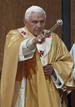 PAPA BENEDICTO XVI CELEBRA MISA DE DEDICACI&Oacute;N