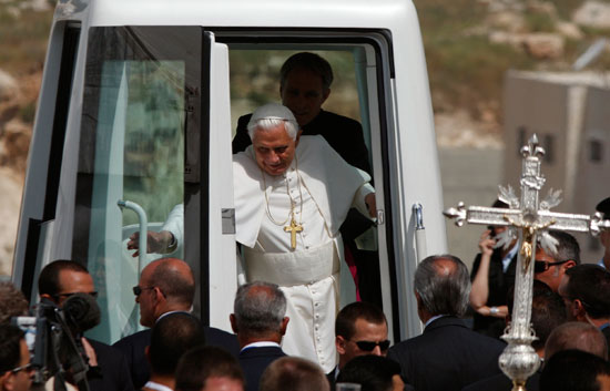 El Papa oficia una misa en Nazaret con la que concluye el A&ntilde;o de la Familia