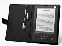 Si no es asiduo de Amazon personalmente me decantaría probablemente por un Papyre 6.1 de la empresa granadina Grammata Si no es asiduo de Amazon personalmente me decantaría probablemente por un Papyre 6.1 de la empresa granadina Grammata