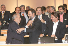 El pasado, el presente y el futuro junto en el XV Congreso de 2004