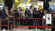 Ir al Video&nbsp;Los pasajeros afectados por la huelga en Iberia tienen que reclamar a la aerol&iacute;nea