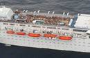 Imagen de la cubierta del Costa Allegra, fotografiada desde un avi&oacute;n de reconocimiento