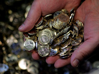 Ver v&iacute;deo  'Pasar&aacute;n semanas hasta que Grecia reciba la ayuda financiera prometida'