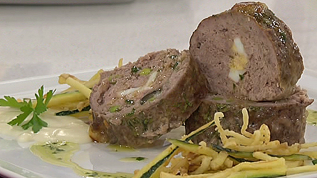 Saber cocinar - Pastel de ternera con salsa de queso 