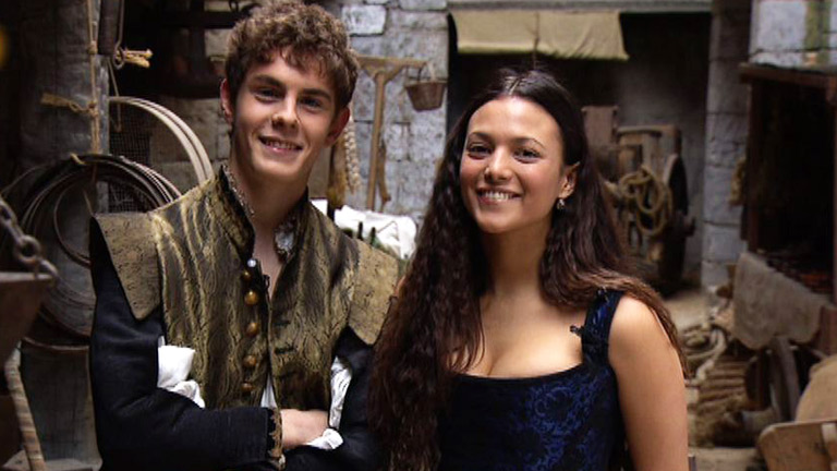 &Aacute;guila Roja - Patrick y Elisa nos invitan a ver la 5&ordf; temporada